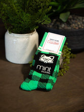 Load image into Gallery viewer, Summint Socks